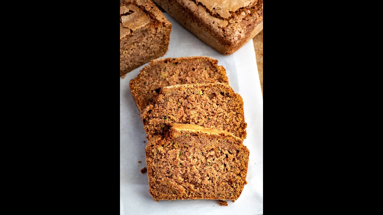 THE MOST DELICIOUS ZUCCHINI BREAD YouTube