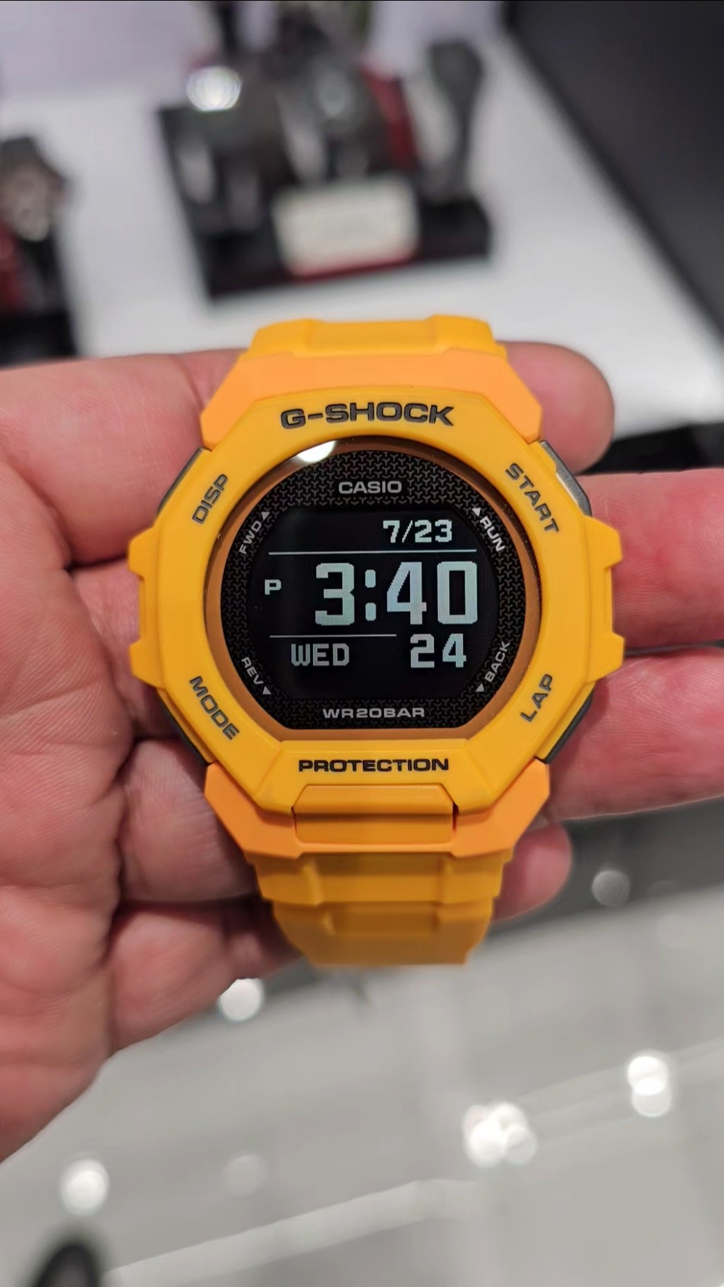 Casio G-Shock GBD-300-9DR | The Slimmest G-Squad Ever Unboxing