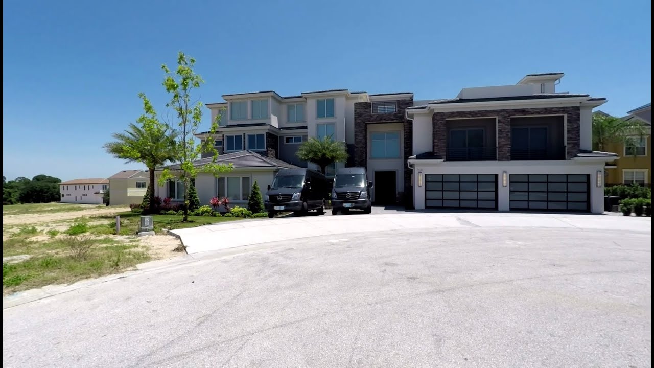 KEVIN HART STAYED IN THIS CRAZY VACATION MANSION IN ORLANDO YouTube