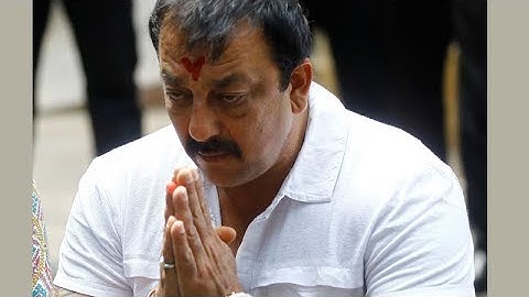 Rajkumar Hirani refutes allegations of white-washing Sanjay Dutt