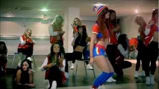 BEST HARLEM SHAKE ( Cheerleaders HOT ) Baauer