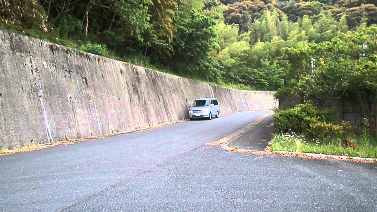 AW-5 タイフォン 汽笛吹鳴 - YouTube