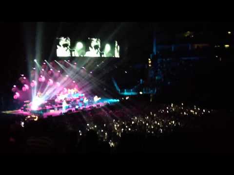 Mumford & Sons - Lover Of The Light - O2 Arena