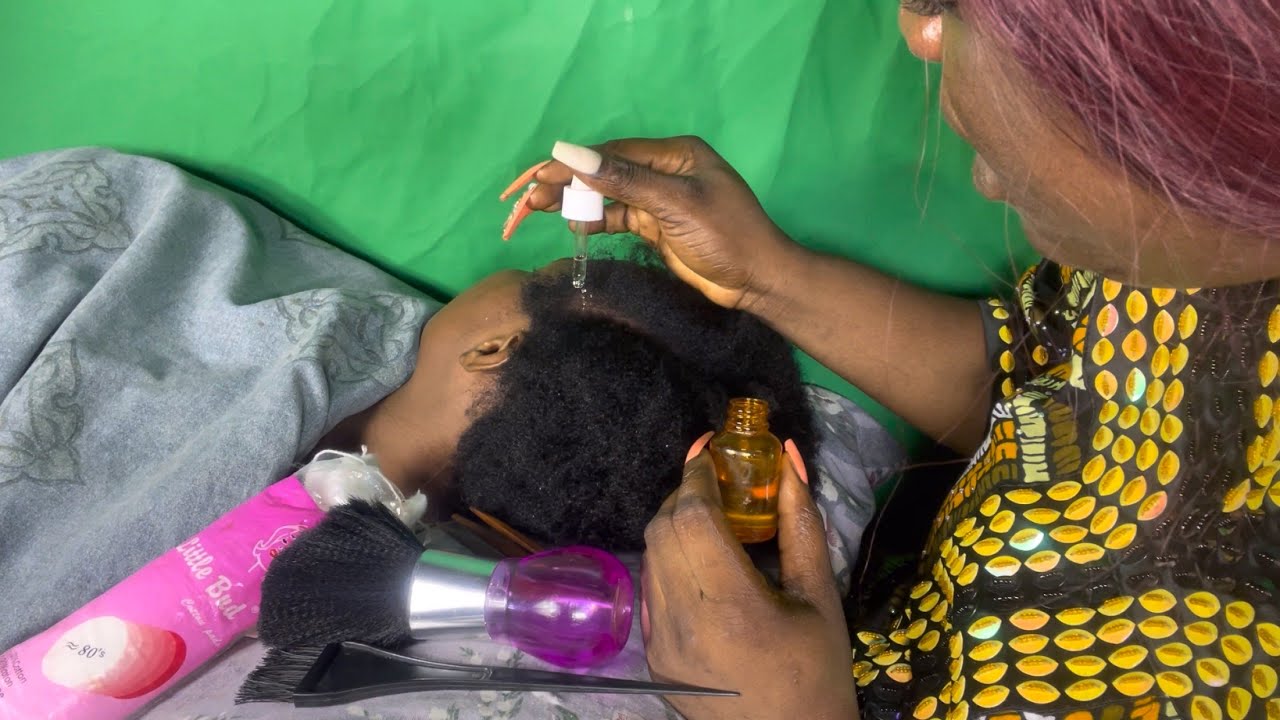 ASMR✨ WHISPER (STORY TIME ) SCALP CLEANSING WITH GUM CRACKING.