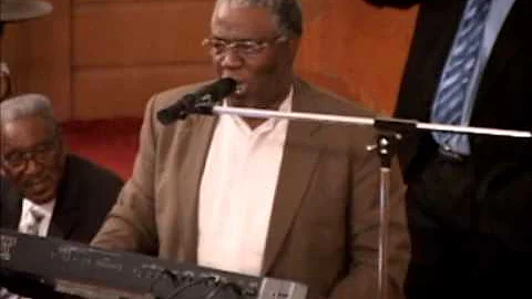 Bishop J L Doc Nance performing Various Gospel Cla...
