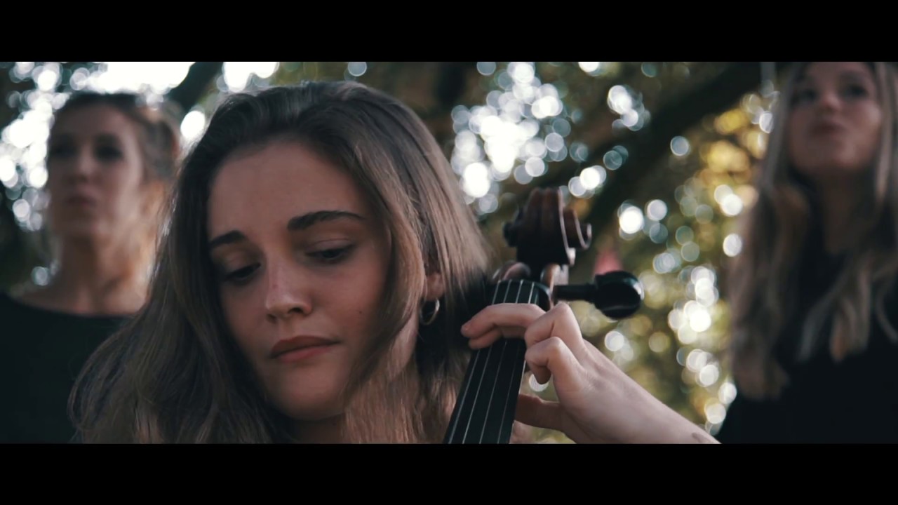 País Petit (Lluís Llach) - Laura Centellas, Sílvia Montells i Clara Ferrer