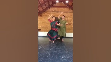 sithara krishnakumar tharuni dance#sithara#dance#biju
