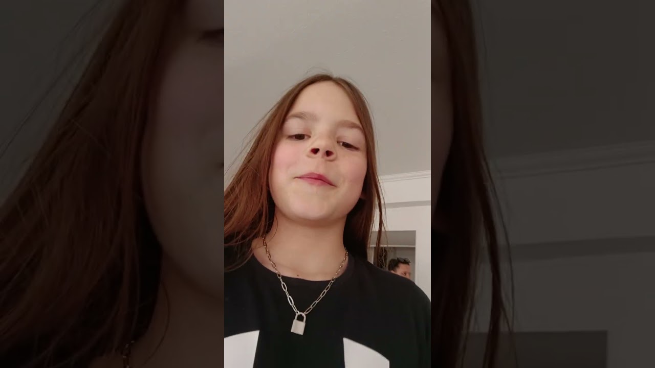 Me ,my mom, and my moms freinds shop 