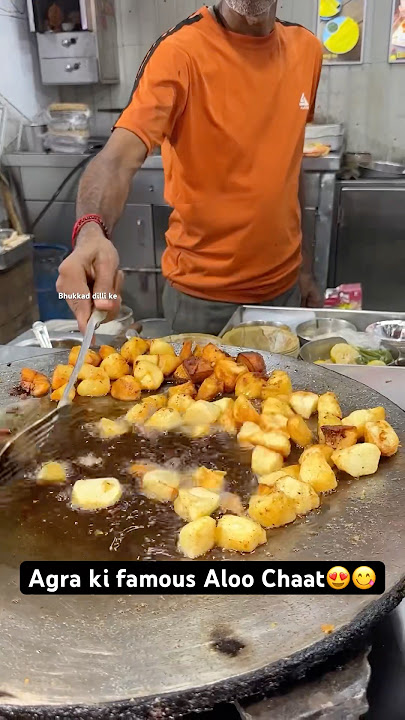 Agra ki famous Aloo Chaat😍😋|| Indian street food