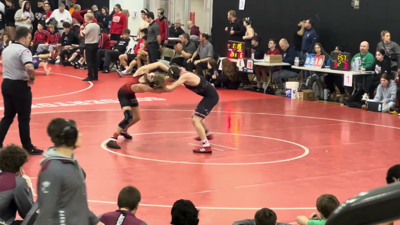 133 - John Mozzani IV won by tech. fall over Jacey Martin, 20-3 