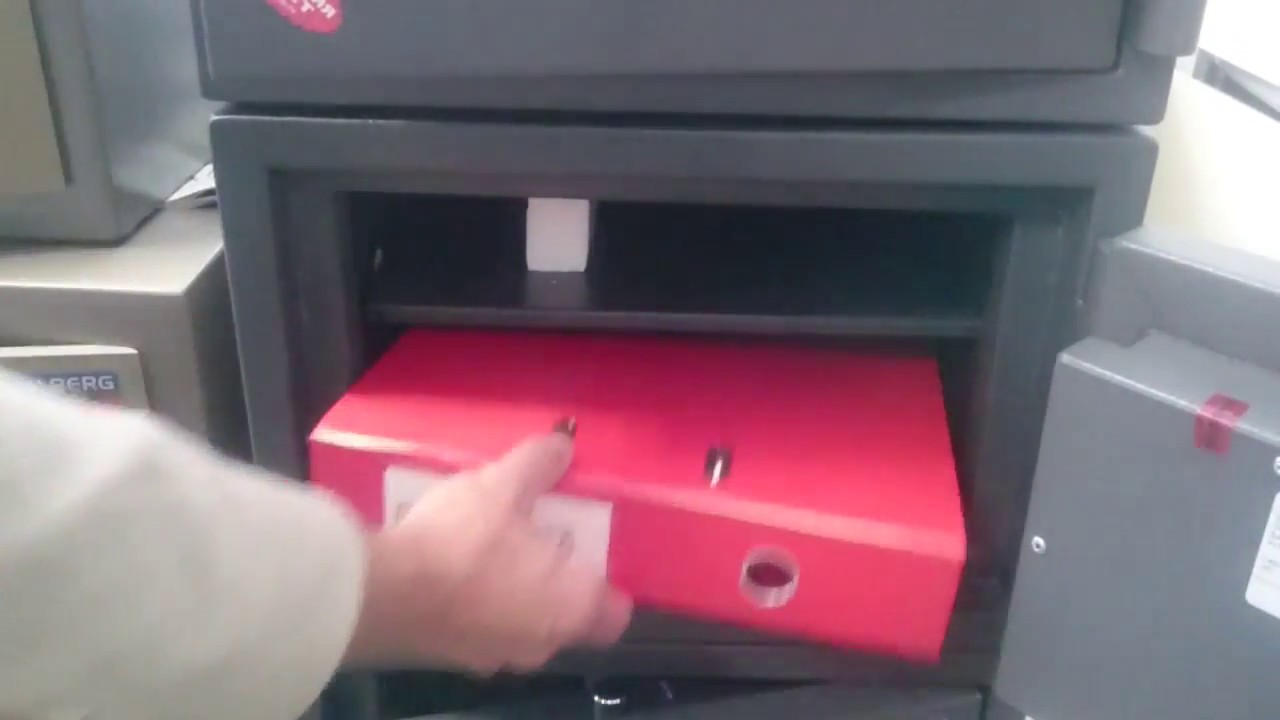 Сейф Valberg Валберг Кварцит 30 - YouTube