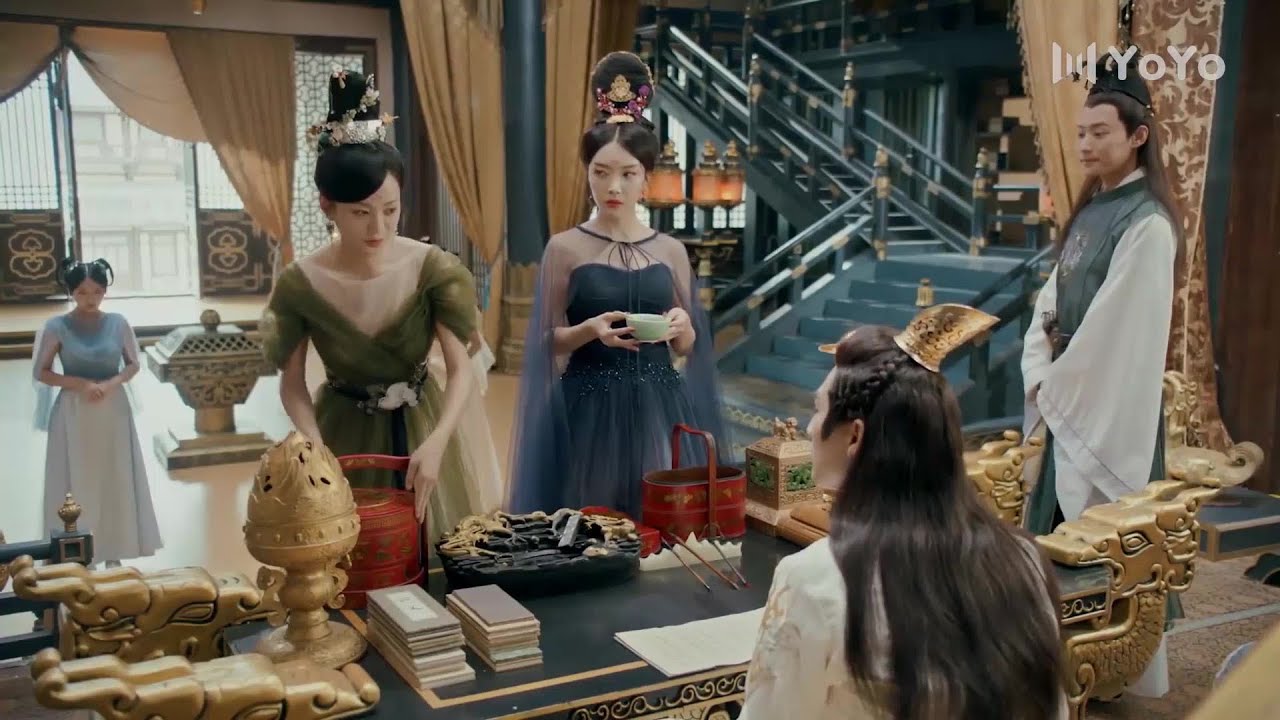 Императору посылают суп, но император любит только суп уродливых наложниц.