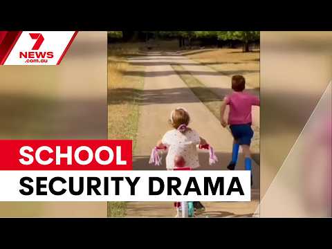 Harry and Meghan pull children from UK school | 7NEWS