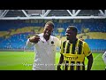 Vragenvuur Bazoer en Openda bij Community Champions Vitesse 🔥