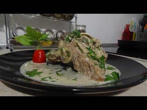 Видео: Запечено говеждо месо с гъбен сос