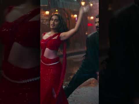 Jab aankhe kehne lage toh dil toh dhadakna hai..