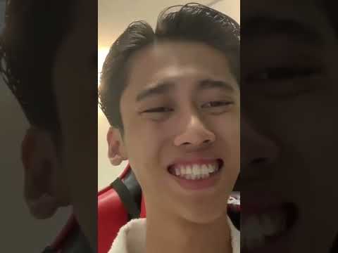 Video Một nụ cười luôn hé, thế giới có quay?! #SHORTS... - youtube