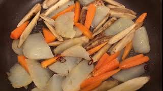 こんにゃくを炊き込む