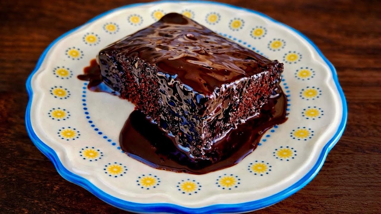 The Perfect Fluffy and Moist Chocolate Cake 🍫 | Simple Homemade Recipe