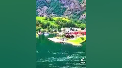 (سورة القدر) تلاوة رائعة بصوت الشيخ عبدالباسط عبد الصمد(رحمه الله)