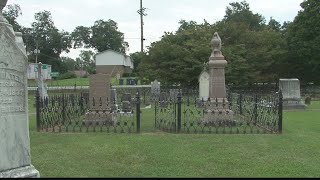 Unknown Salesmans Grave Remains A Central Georgia Mystery