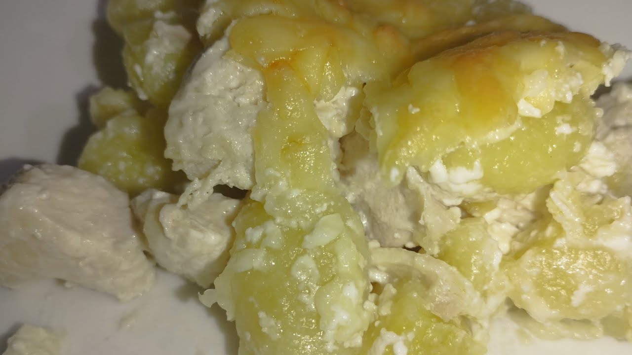 Italijanske njoke sa belim mesom i mlečnim namazom.Savršenstvo ukusa.