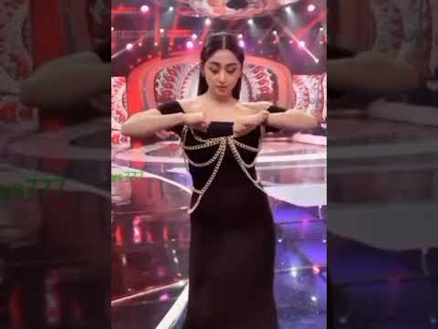 Depe Joget Sexy Hot Goyang India Dangdut Nenen