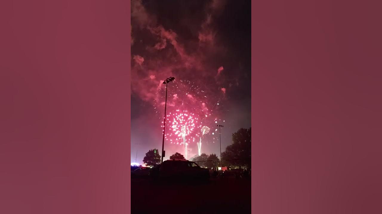 Livonia spree 2022 Livonia, MI Fireworks YouTube