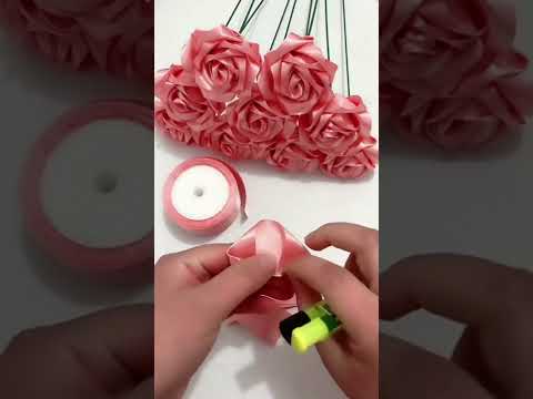 Как сделать розу из ленты?