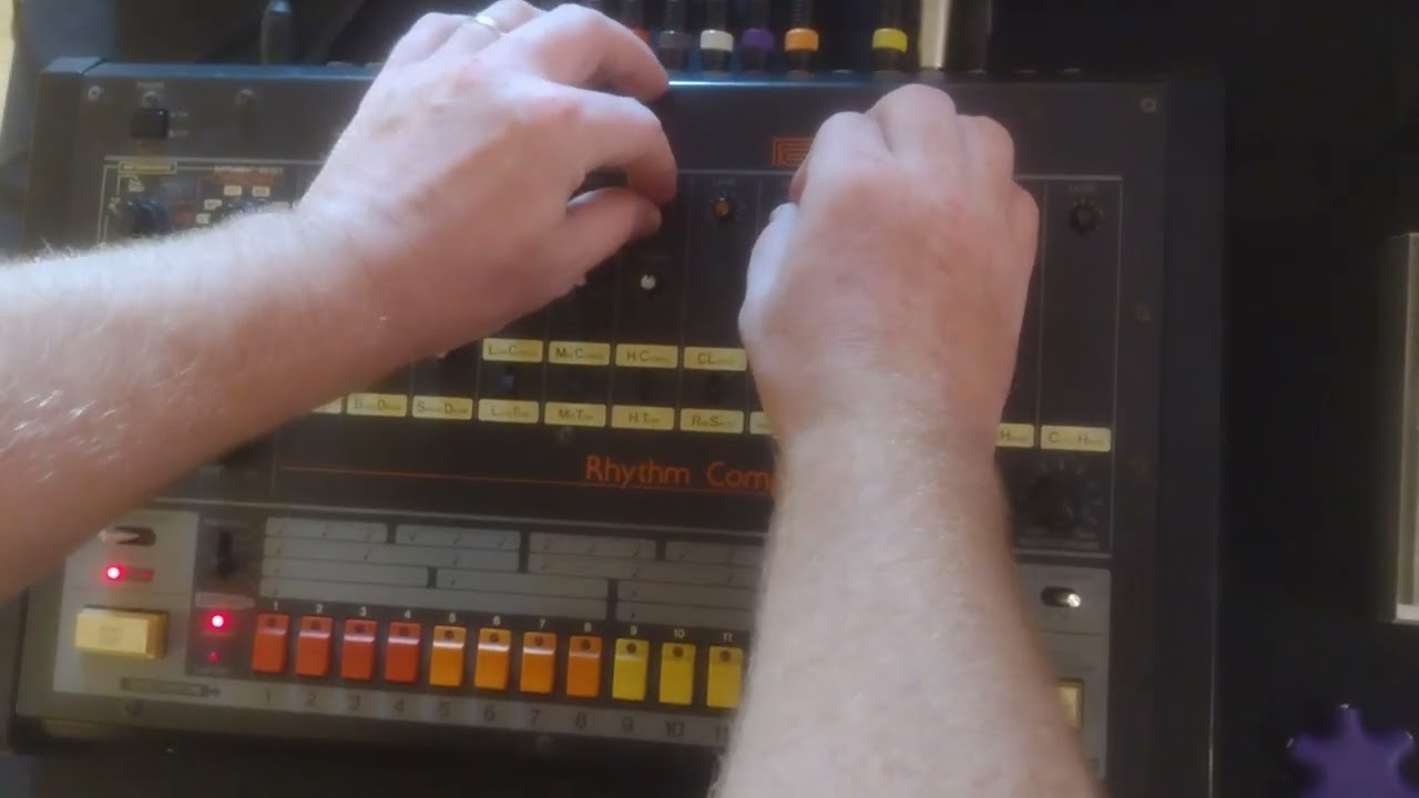 Synthbotics Roland TR-808 Jam - Electro Beats