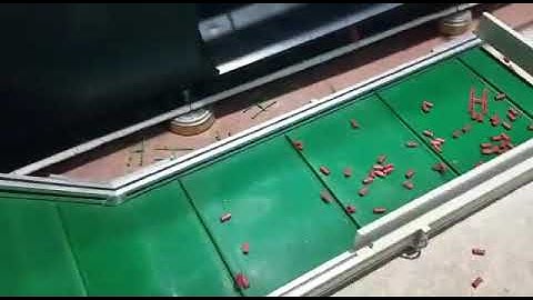 Injection Molding  Runner Separator -  Inclined Cleated - Orange Conveyor Systems - 9940647200