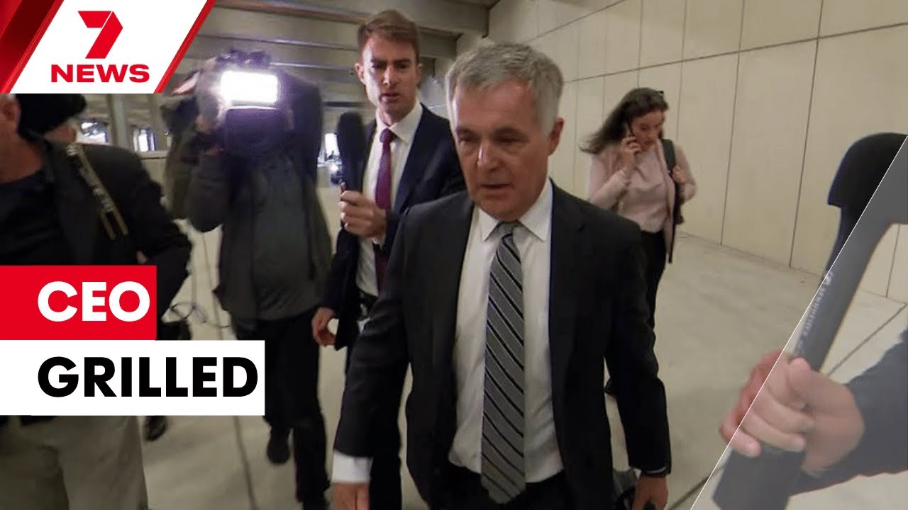 Optus boss Stephen Rue grilled over deadly outage | 7NEWS