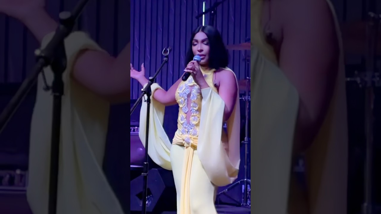 VIVIANE CHIDID LIVE AU JUST FOR YOU