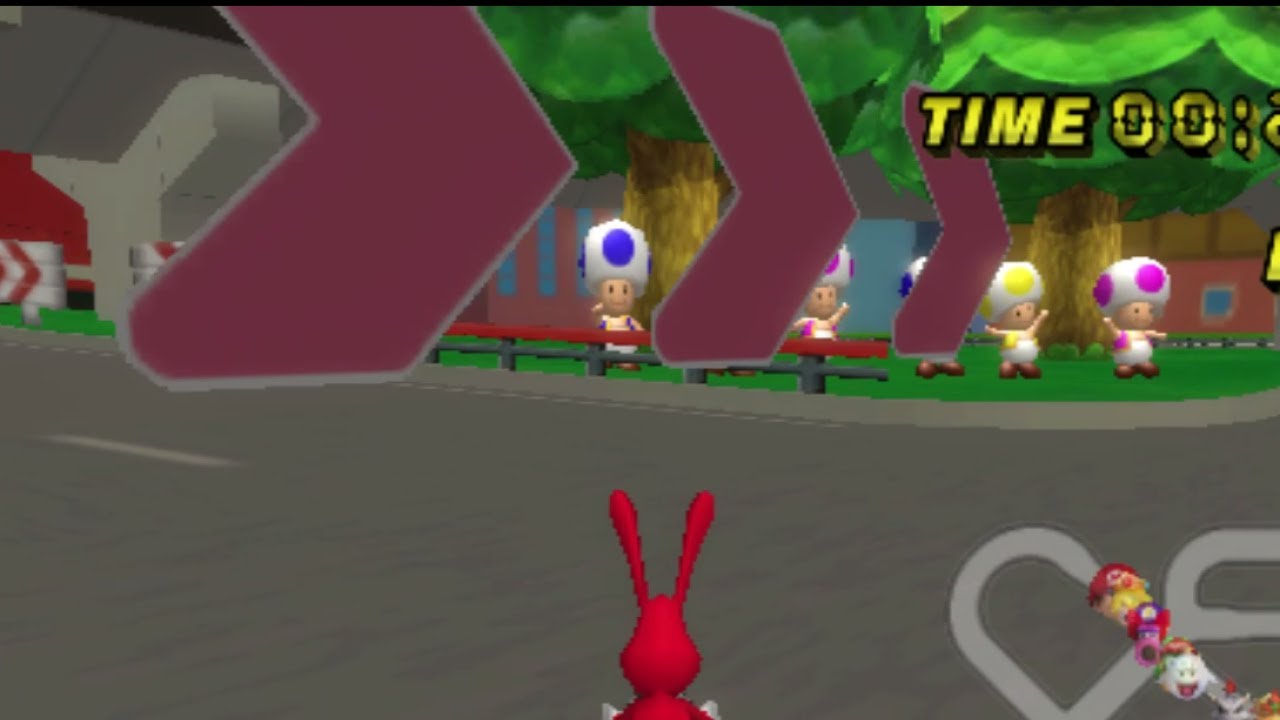 MKWii - Tour Tokyo Blur with shifting routes!