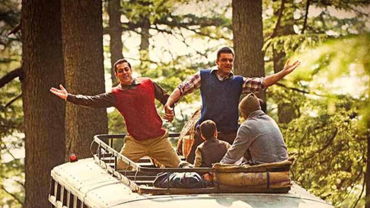 Salman Khan introduces Sohail Khan in new 'Tubelight' poster