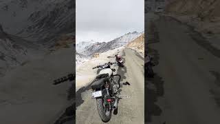 View Ladakh #mountains #ladakh #views #views_viral_video_subscribers_grow #cool @tripvloger