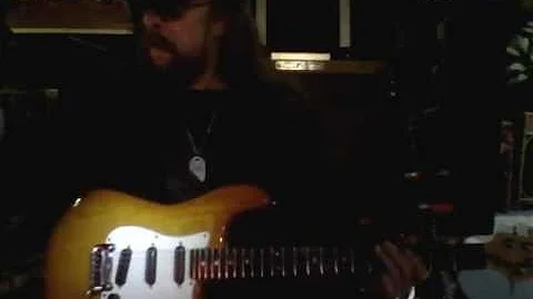 Ron Corrigan jamming with Voodo Child