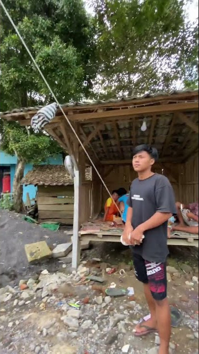 Layangan sambitan, bocil hampir gelut main layangan!!!