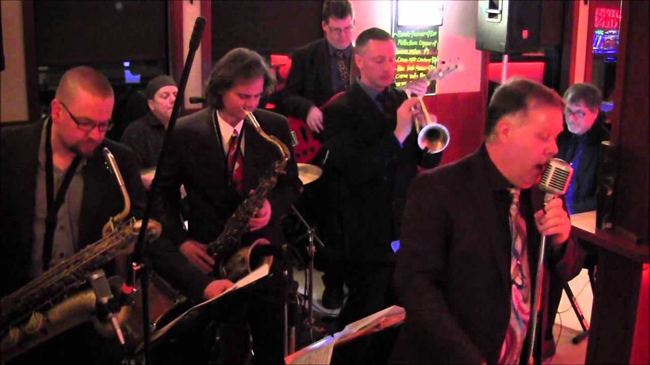 Nitro Jive - You And Me And The Bottle Makes Three auf YouTube ansehen Nitro Jive - You And Me And The Bottle Makes Three auf YouTube ansehen