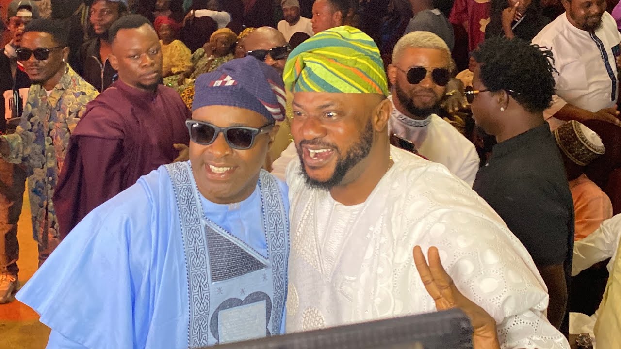 SEE HOW ODUNLADE ADEKOLA WELCOME FEMI ADEBAYO AT OAFP AWARDS 2024