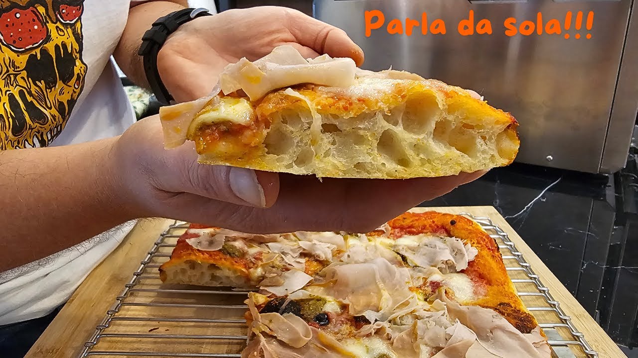 Pizza in teglia 80% idratazione: facile, alveolata e SENZA IMPASTARE! – Cotta nel forno Effeuno
