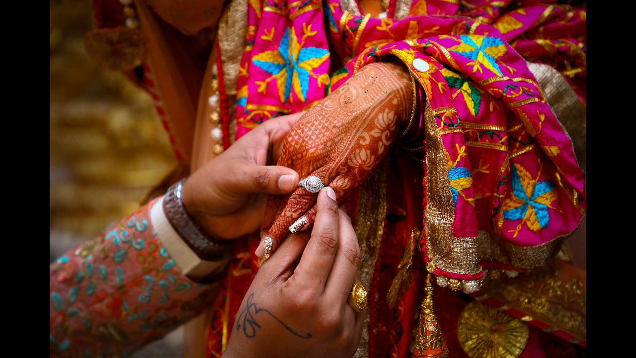 Exploring the Vibrant City of MUMBAI!