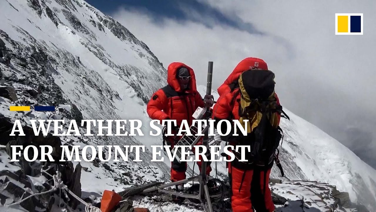 Chinese researchers climb Mount Everest to install weather stations on
