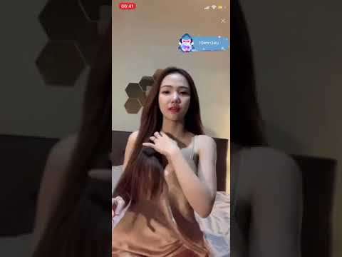 Bigo live - สาวสวย นมทะลักเลยแม่คุณ