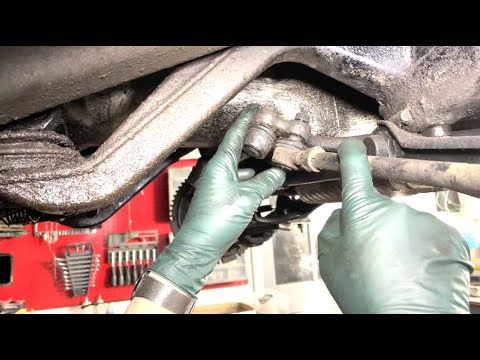 Loose Steering on Your Old Benz – How to Fix it Yourself!