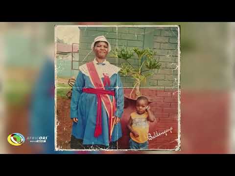 Smaki 08 - Ngixolele (feat. Lwami & DUALITY) (Official Audio)