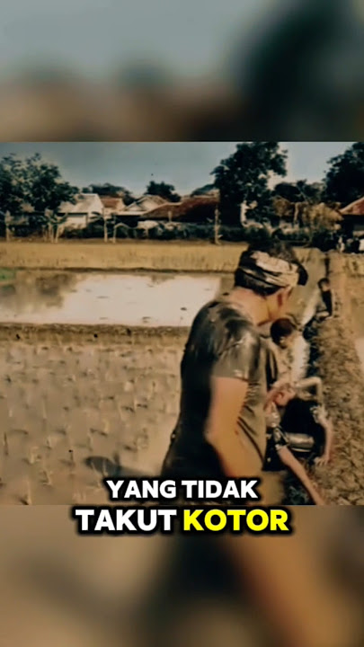 Kang Dedi Mulyadi Main Lumpur di Sawah🤣 #viralvideo #dedimulyadi #gubernurjabar #kdm #kangdedi