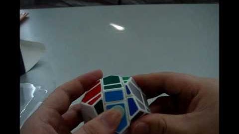 lightake:QJ King of 2-Layer Oblique Rotating Magic Cube White