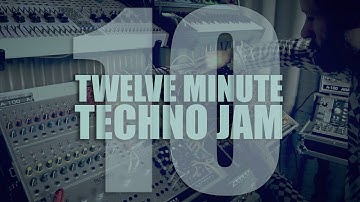 Live TECHNO Jam 10 - MOOG GRANDMOTHER + MODULAR SYNTH