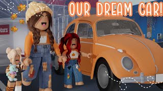 BUYING OUR DREAM FAMILY CAR! (Bloxburg Roleplay)